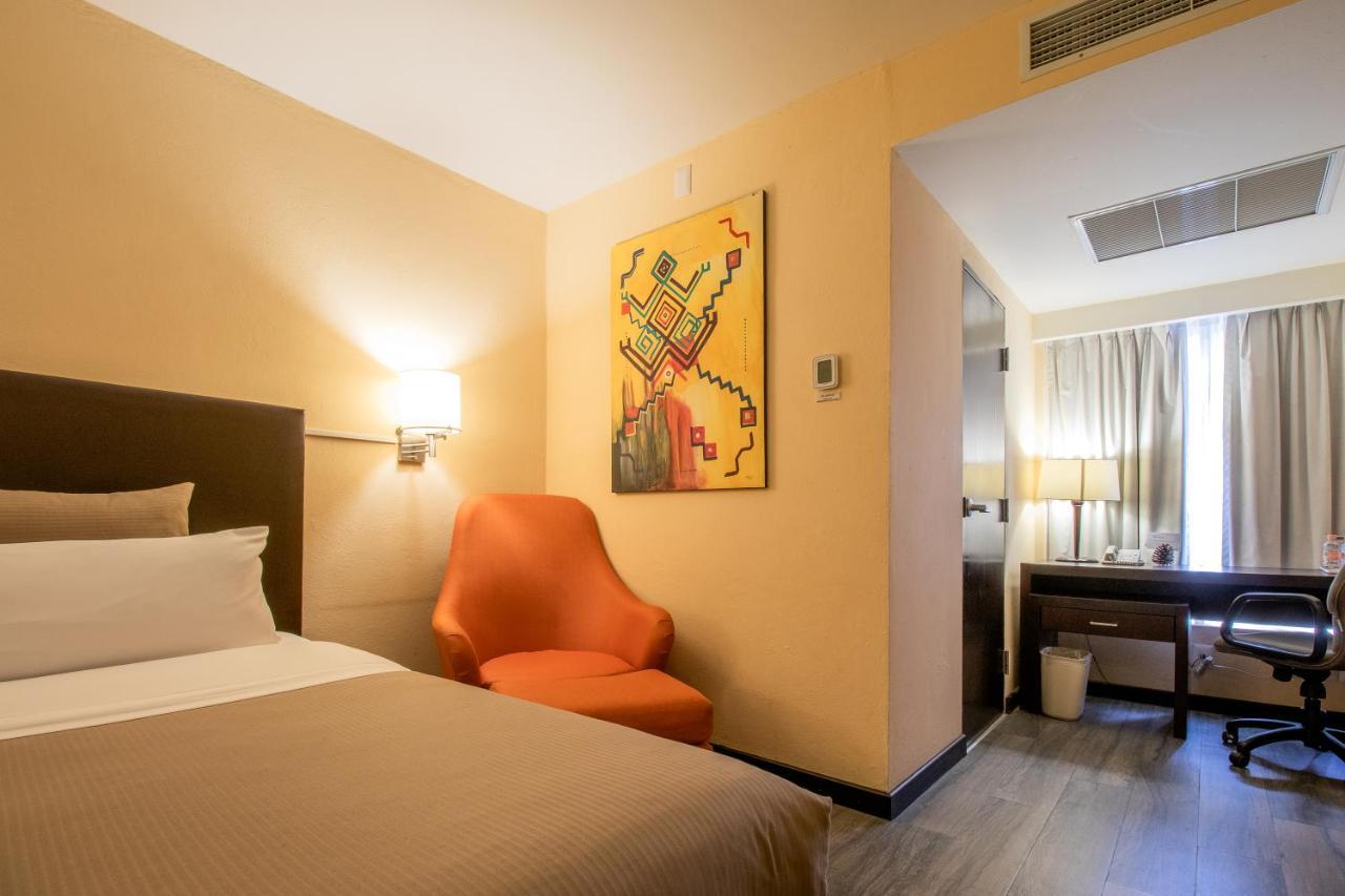 Hotel Rocaval San Cristóbal de Las Casas Extérieur photo